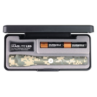 2 "AA" LED Digital Camouflage Mini Maglite®